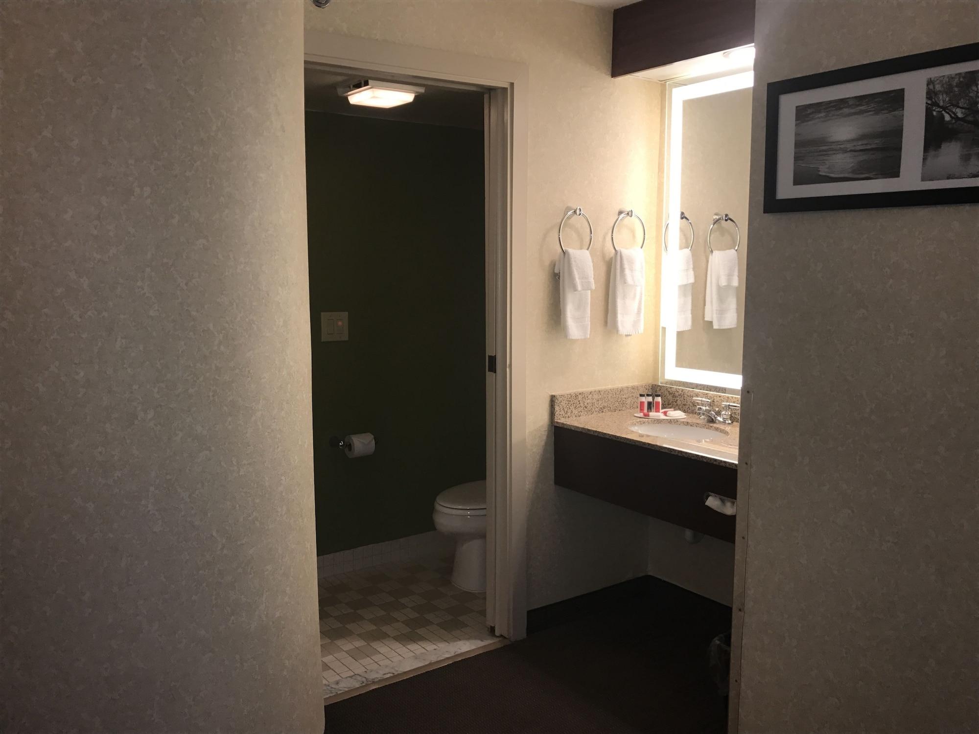 Hotel Baymont By Wyndham Flat Rock Esterno foto