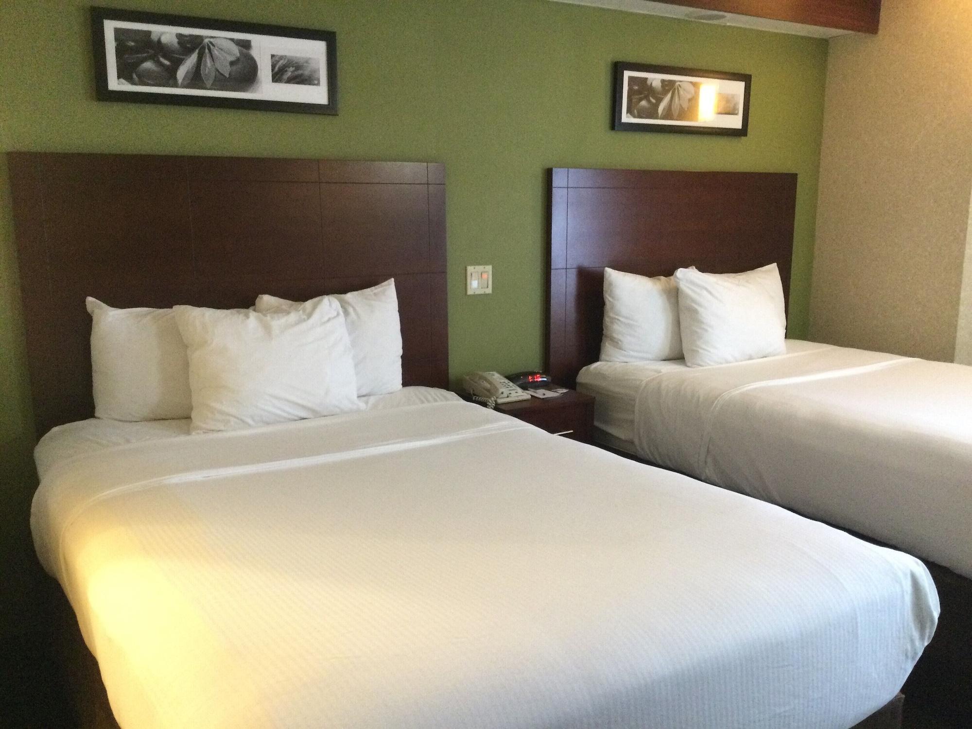 Hotel Baymont By Wyndham Flat Rock Esterno foto