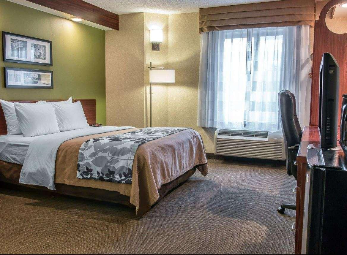 Hotel Baymont By Wyndham Flat Rock Esterno foto