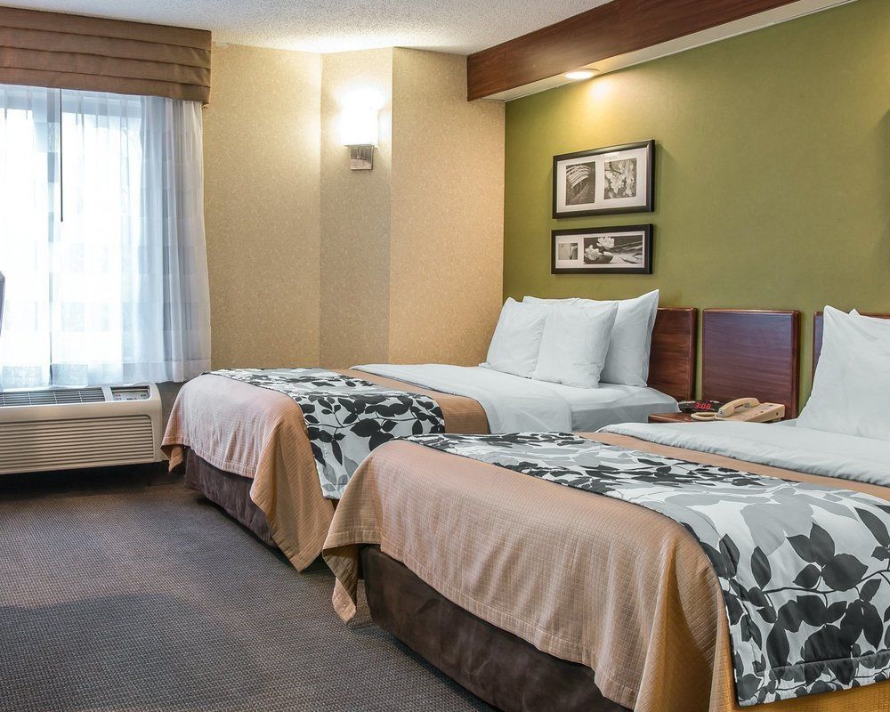 Hotel Baymont By Wyndham Flat Rock Esterno foto