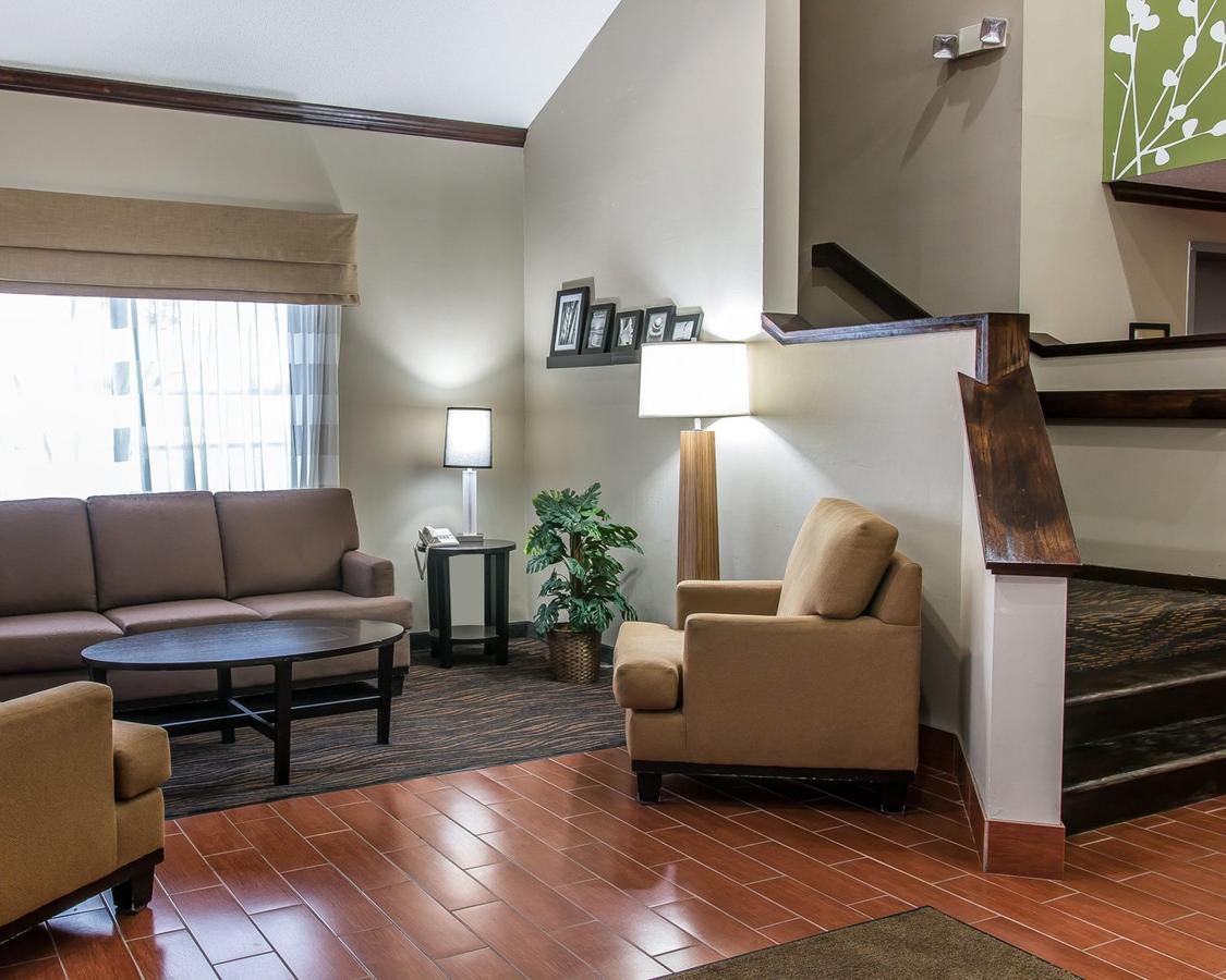 Hotel Baymont By Wyndham Flat Rock Esterno foto