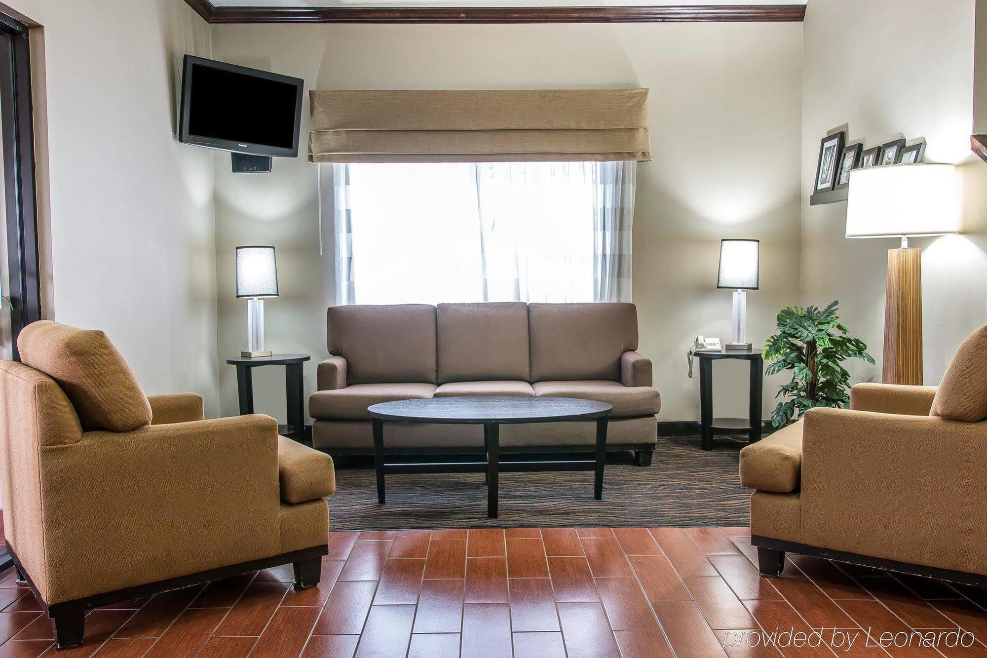 Hotel Baymont By Wyndham Flat Rock Esterno foto