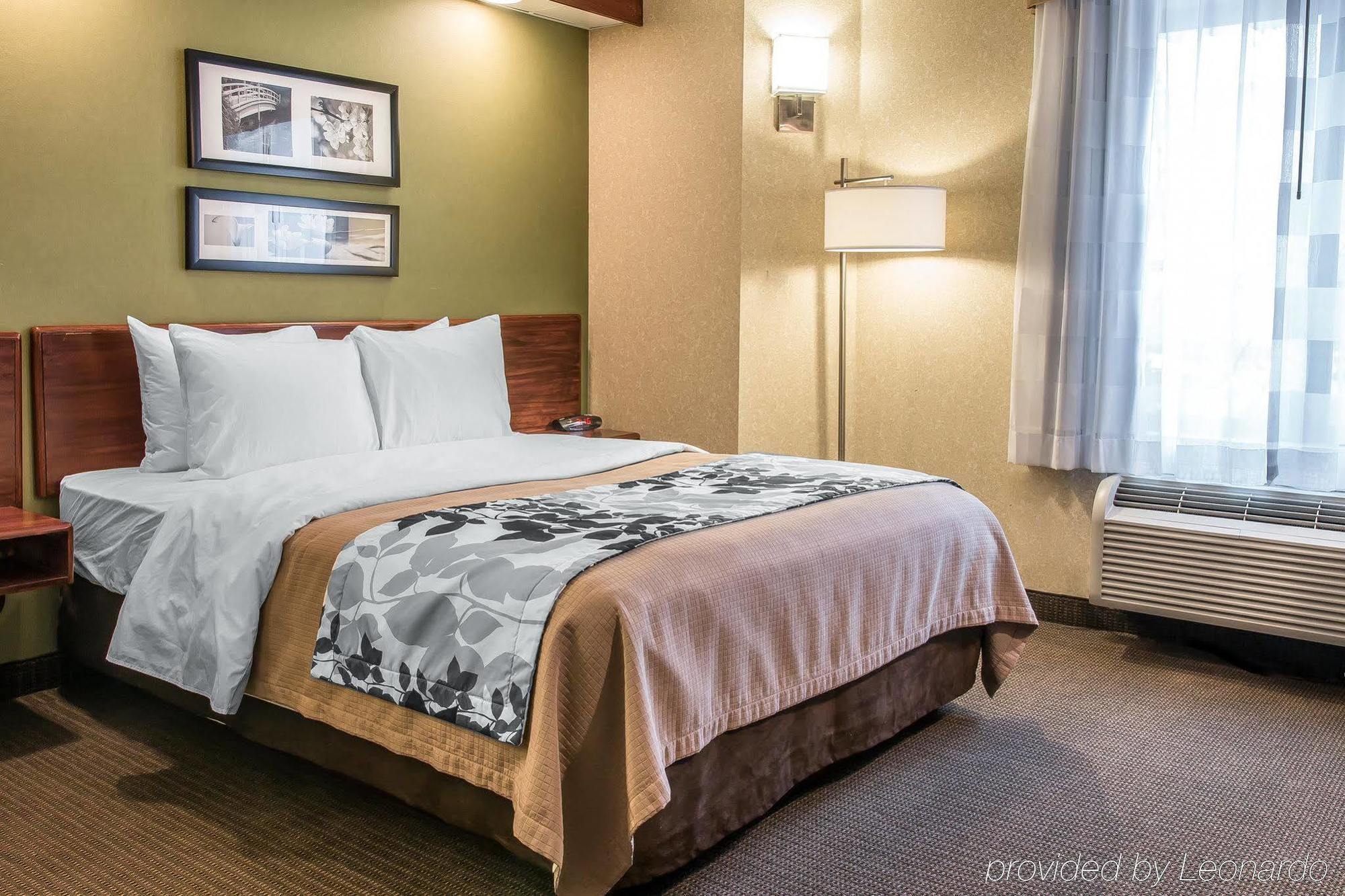 Hotel Baymont By Wyndham Flat Rock Esterno foto